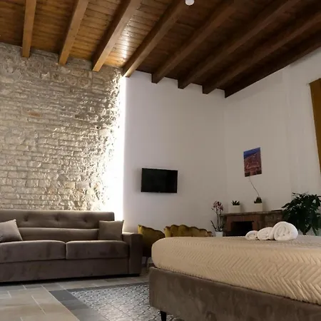 فندق مبيت وإفطار Palazzo Matilde باري