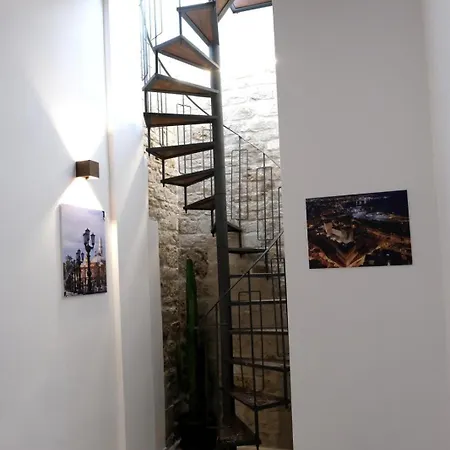 Palazzo Matilde Couette-café